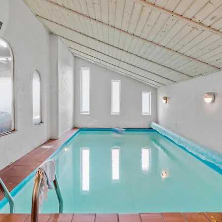 Beautiful In With Sauna