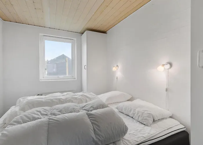 Holiday home Beautiful In With Sauna